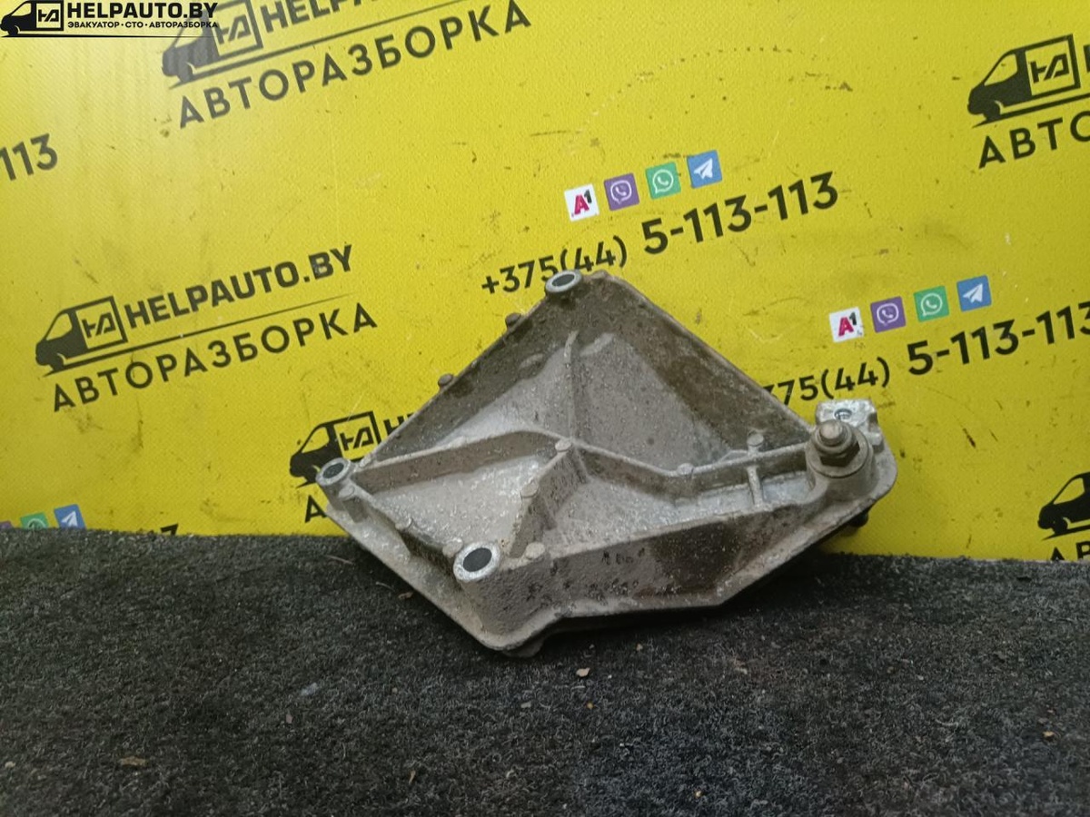 Балка под КПП к Renault Laguna 1996
