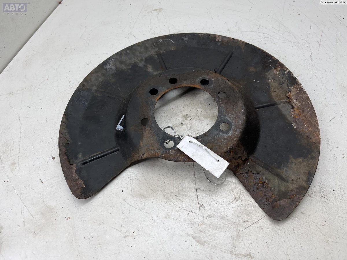 Кожух к Mazda 5 2006