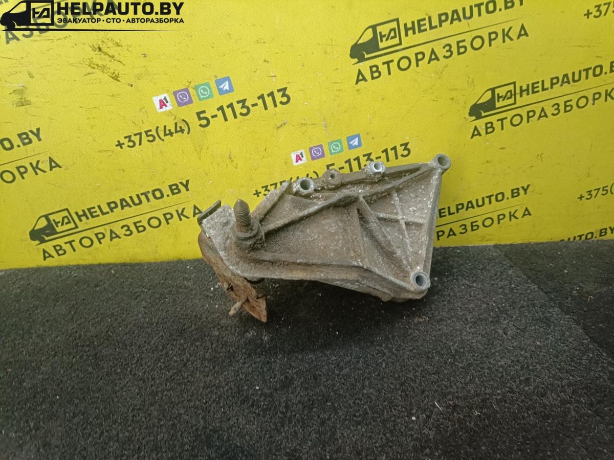 Балка под КПП к Renault Laguna 1995