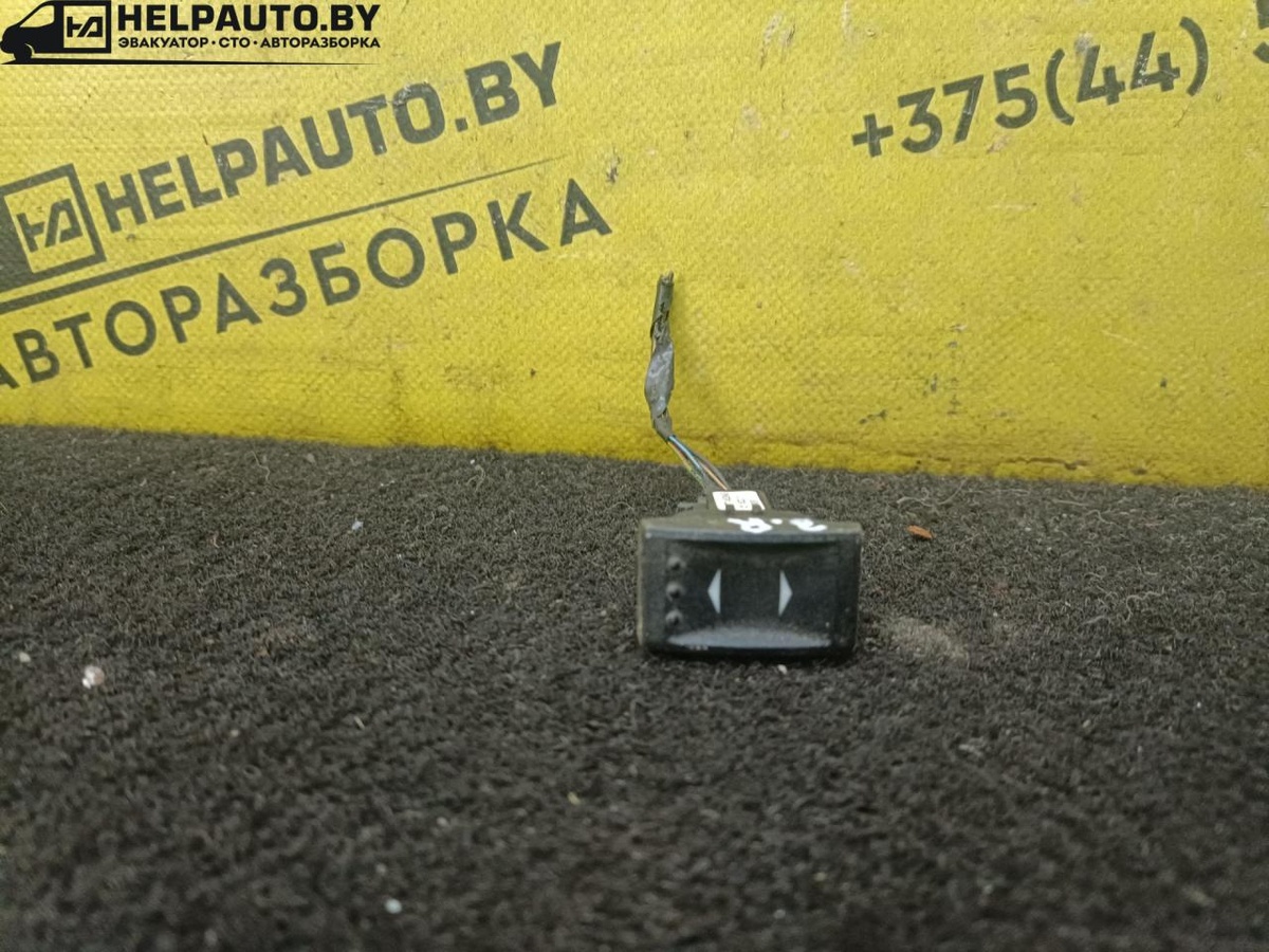 Кнопка  к Ford Mondeo 2001