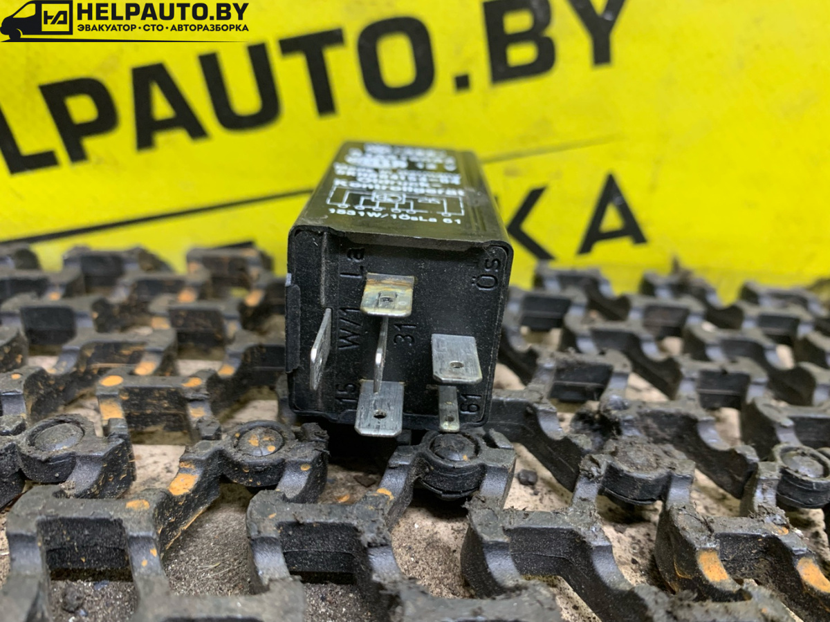 Реле к Audi 100 1986