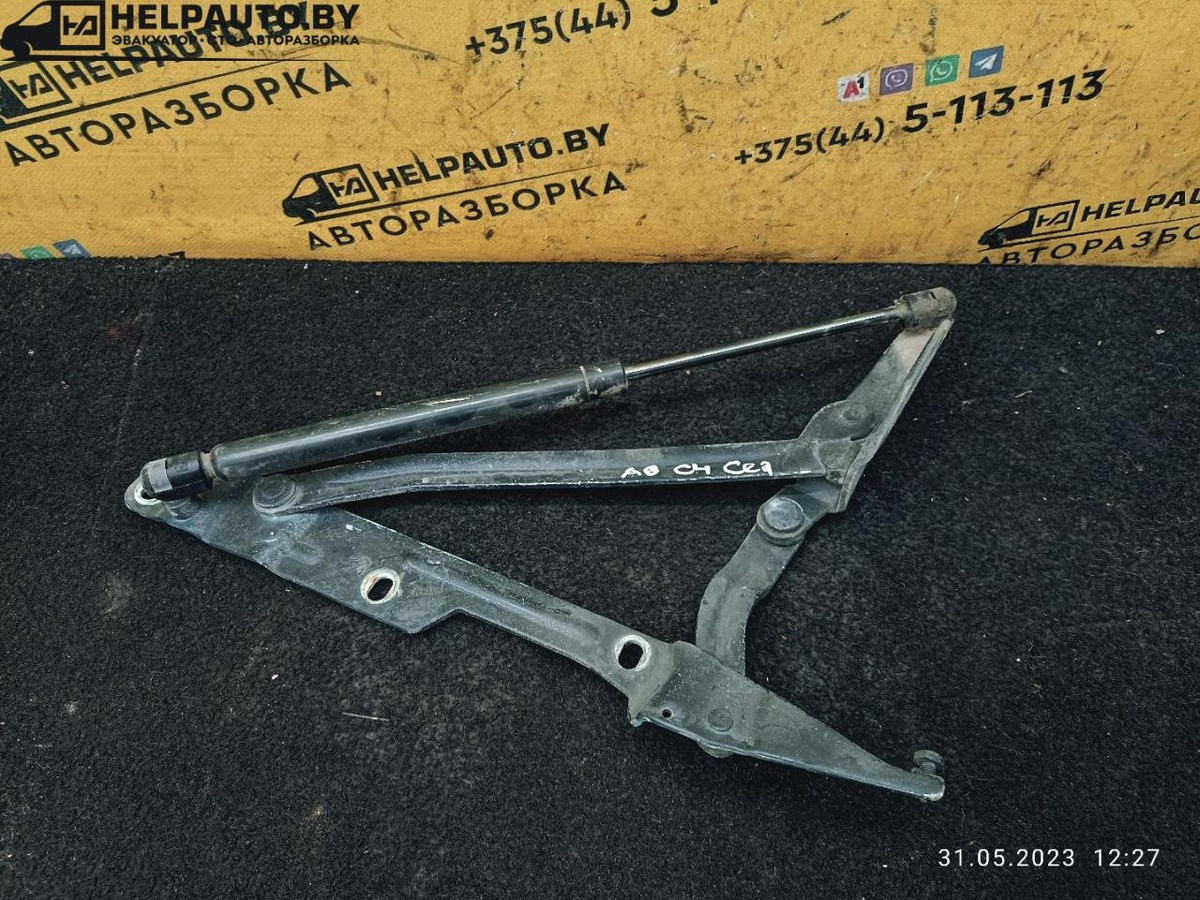 Петли к Audi 100 1992