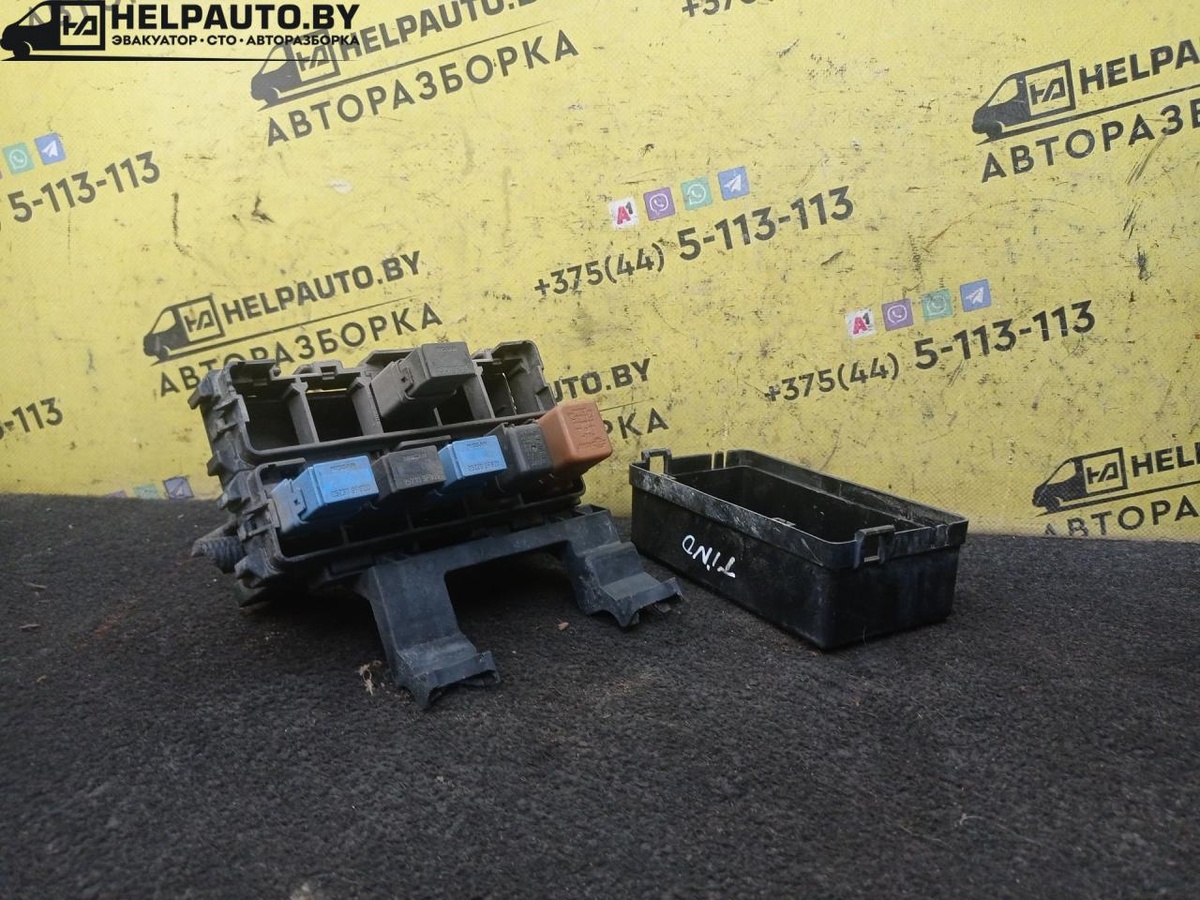 Реле к Nissan Almera Tino 2001