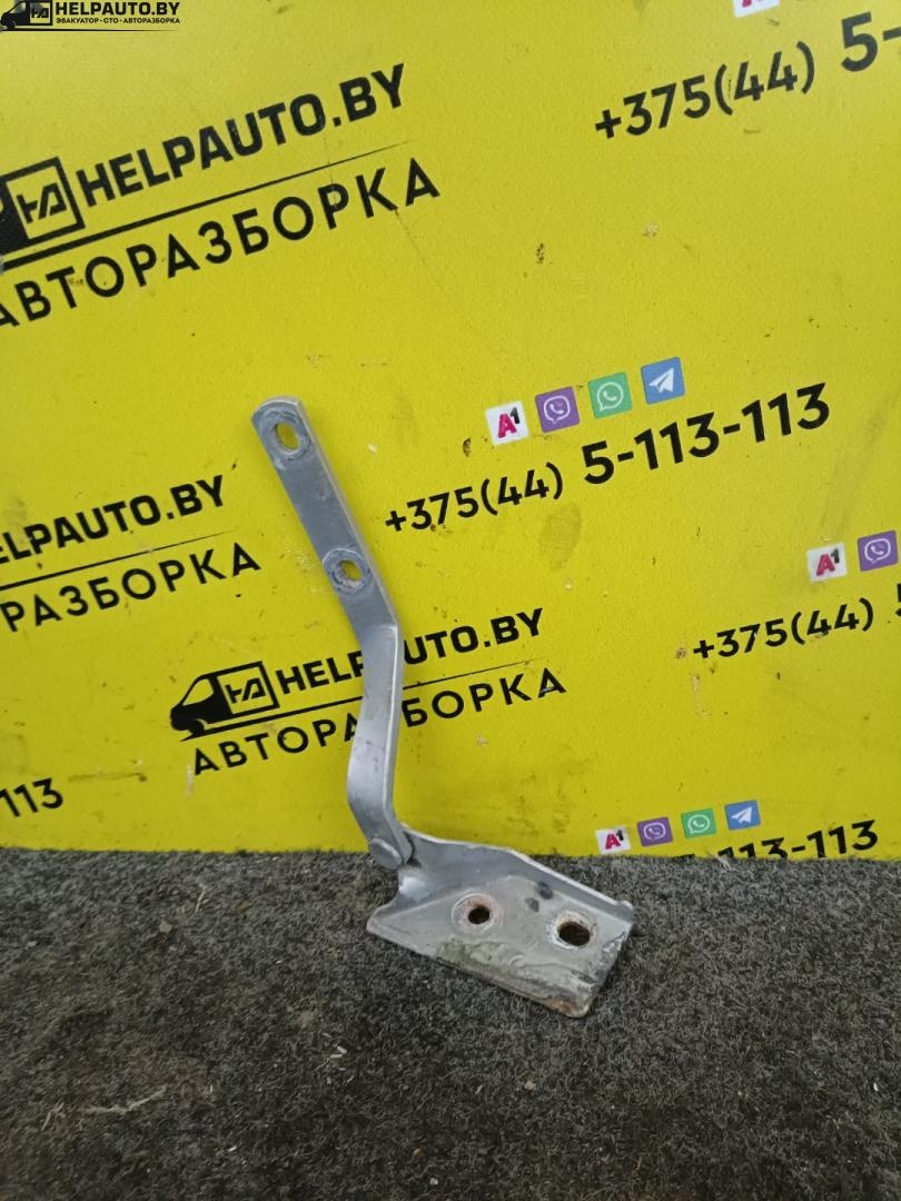Петли к Volkswagen Vento 1994
