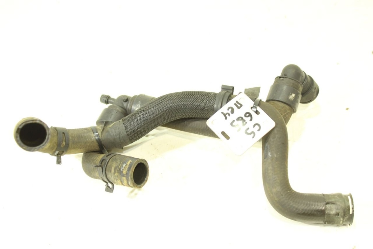 Патрубок отопителя (печки) к Citroen C5 2002
