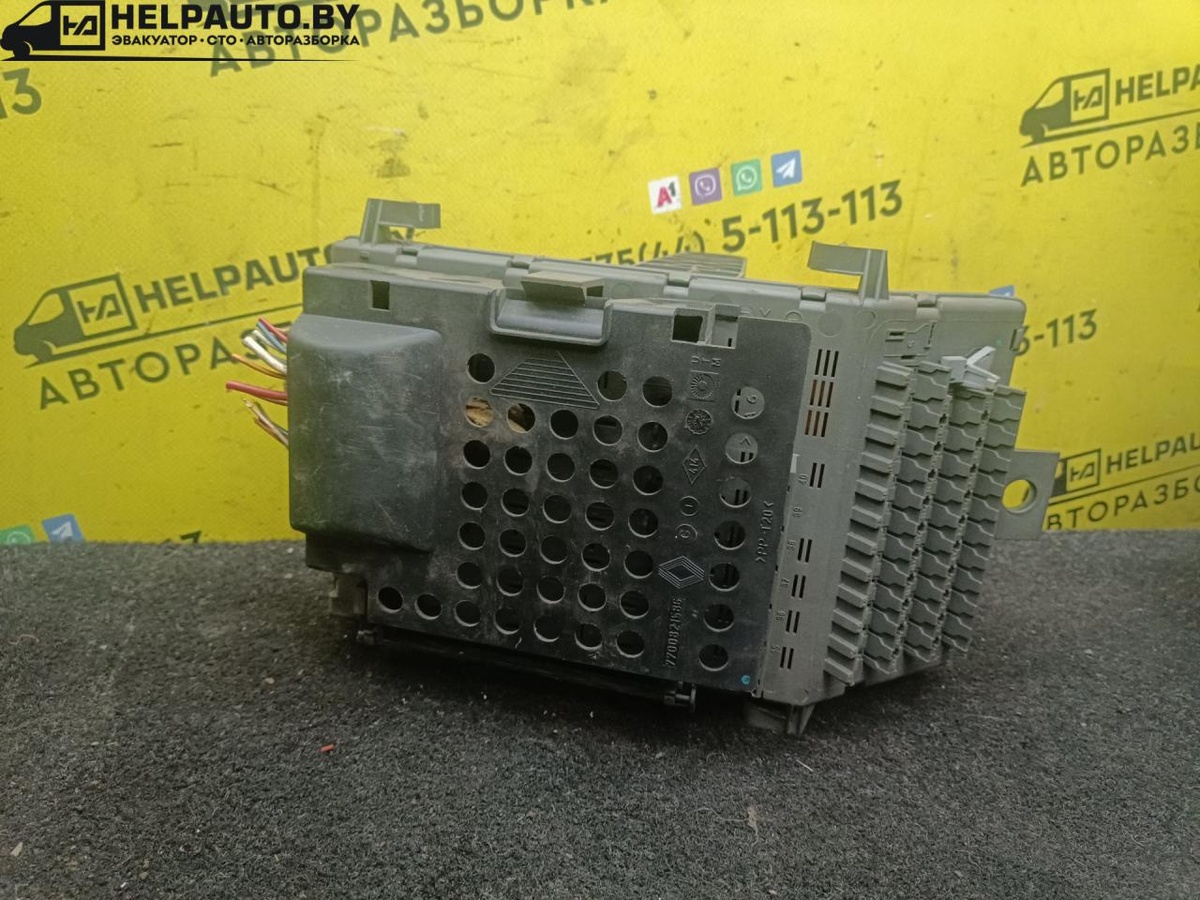Короб предохранителей к Renault Laguna 2000