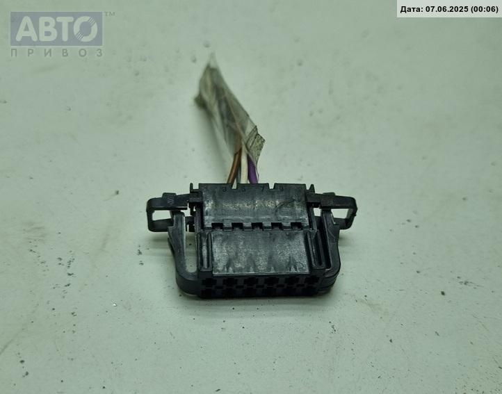 Разъем AUX / USB к Volkswagen Bora 1999