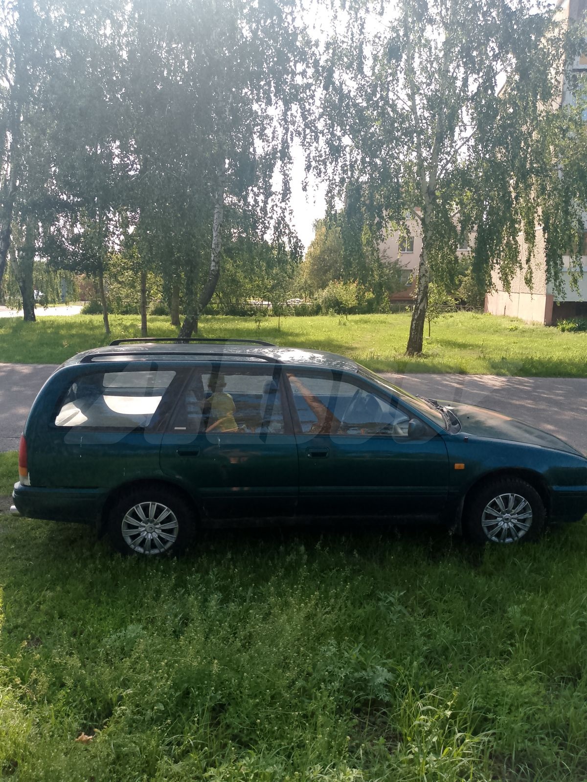 Nissan Primera I (P10), 1996
