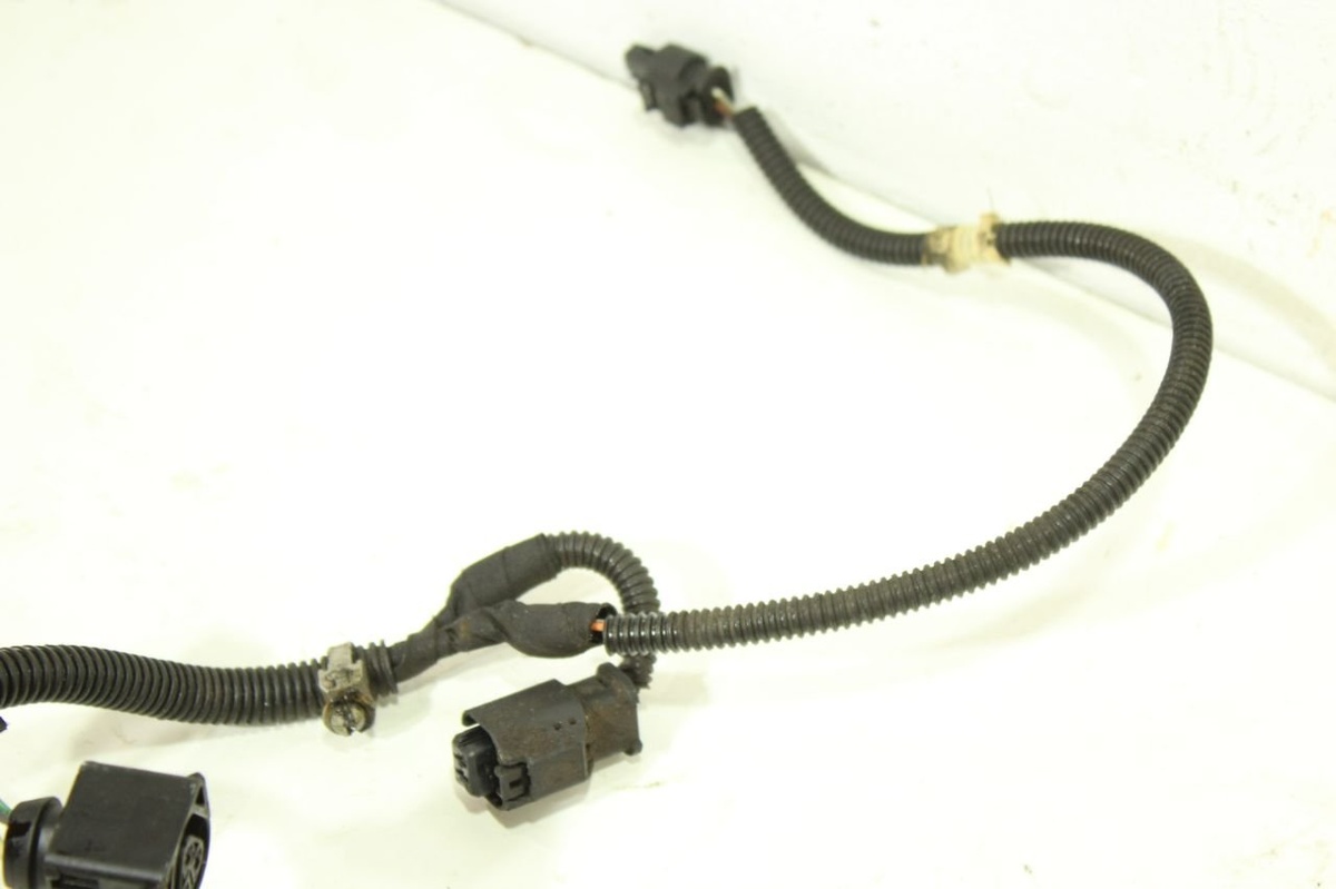 Проводка двигателя к Peugeot 3008 2011