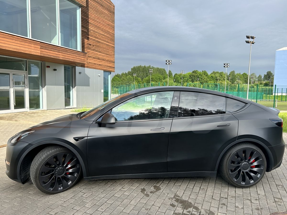Tesla Model Y I, 2023