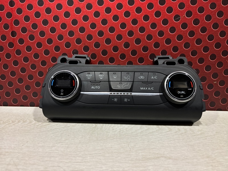 Климат-контроль к Ford Focus ST 2021