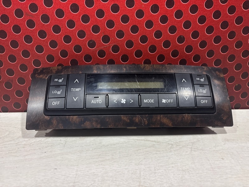 Климат-контроль к Toyota Land Cruiser 2007