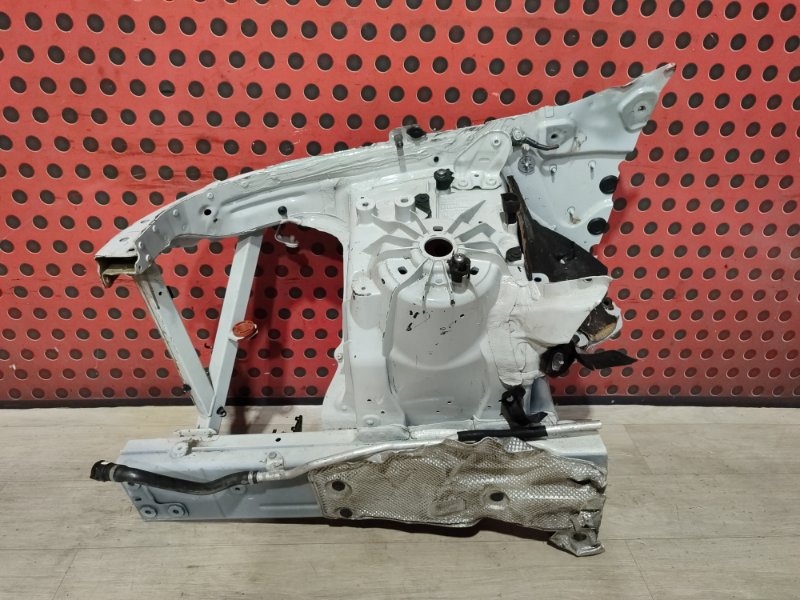 Лонжерон правый к BMW X6 2020