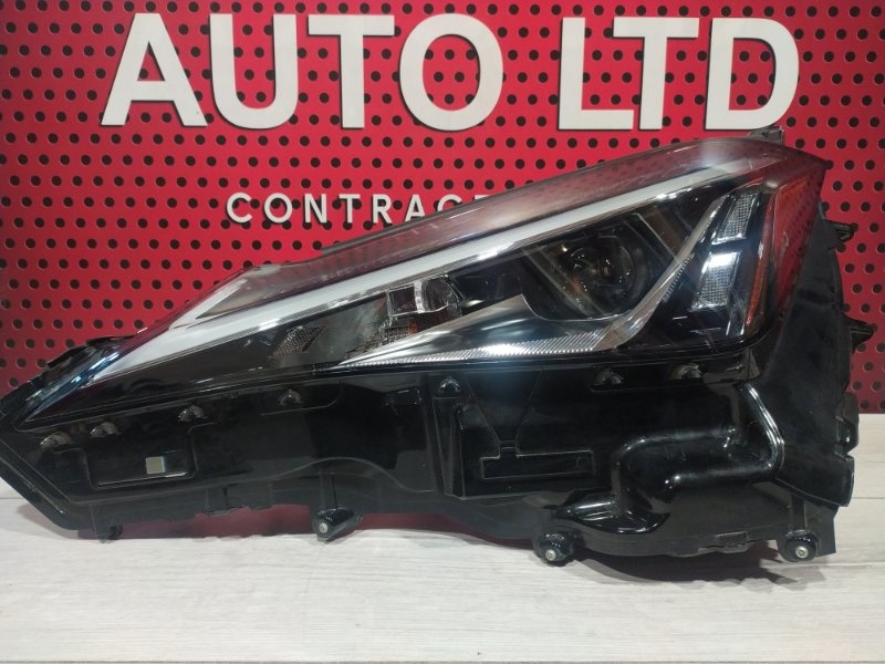 Фара левая к Lexus UX 2019