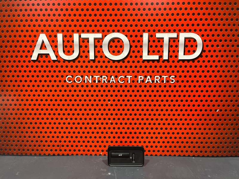 Кнопка  к Land Rover Range Rover 2015