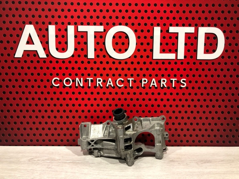 Кронштейн генератора к BMW 850 2020