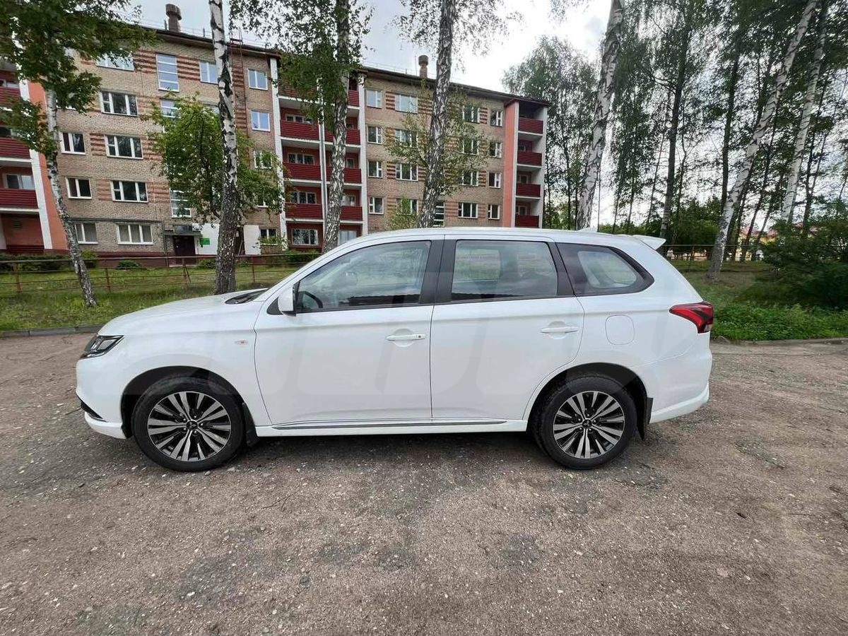 Mitsubishi Outlander III Рестайлинг 3, 2022