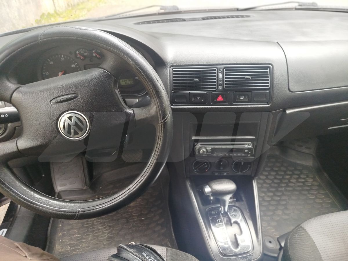 Volkswagen Golf IV, 2001