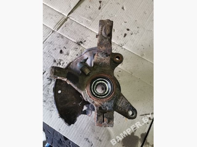 Ступица передняя левая к Mazda 626 1998