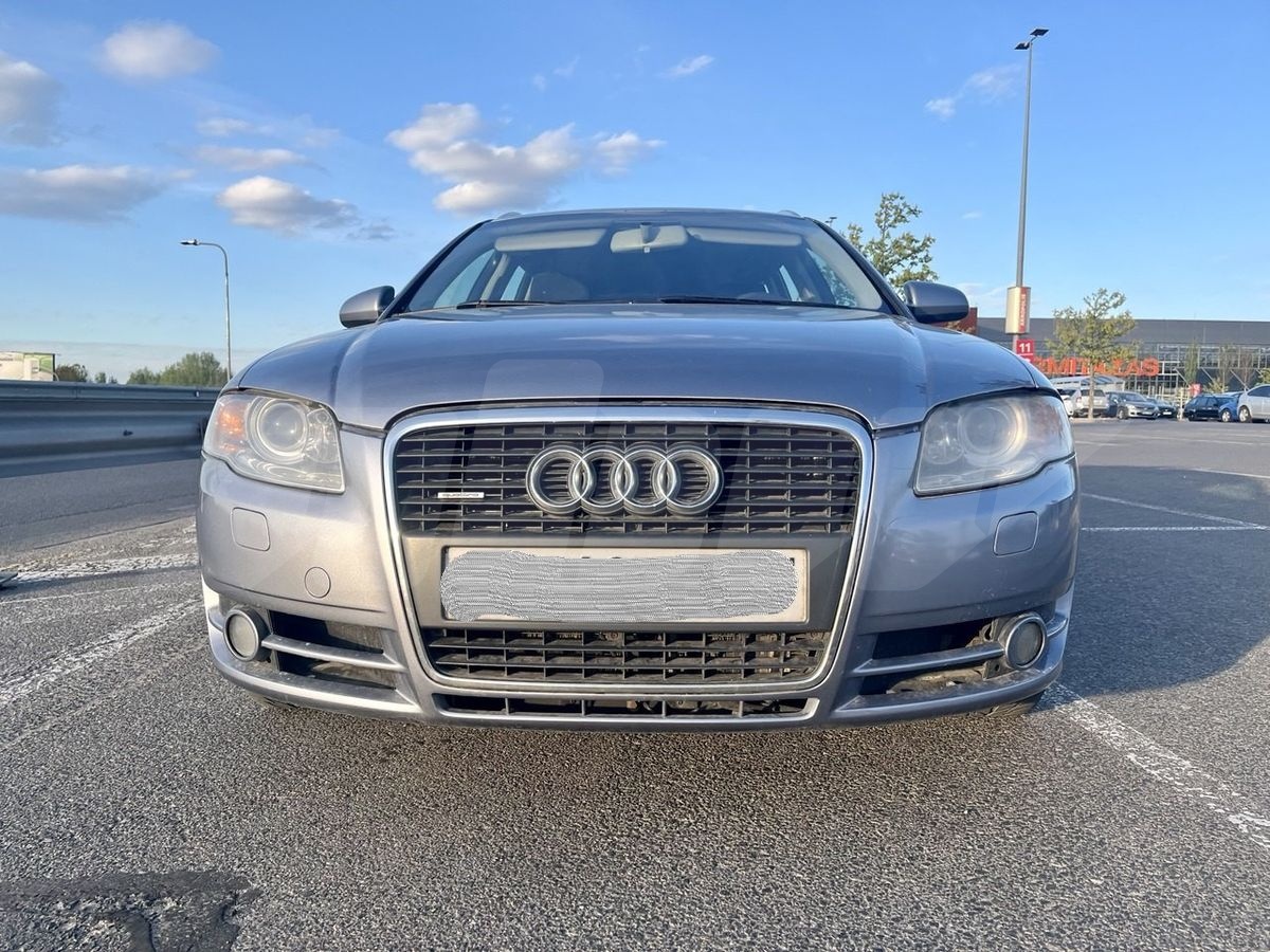 Audi A4 III (B7), 2005