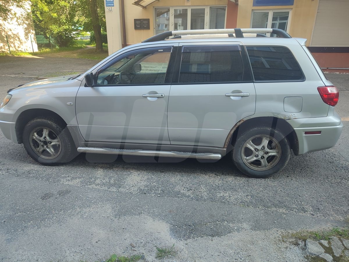 Mitsubishi Outlander I, 2002