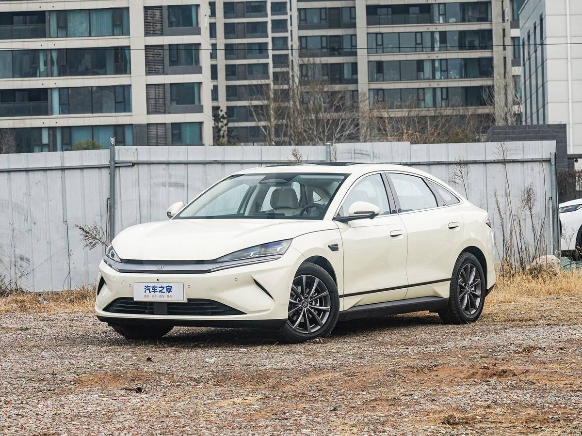 BYD Qin L I, 2025