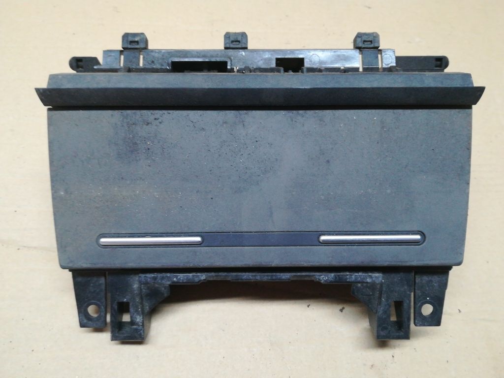Пепельница к Audi A4 2004