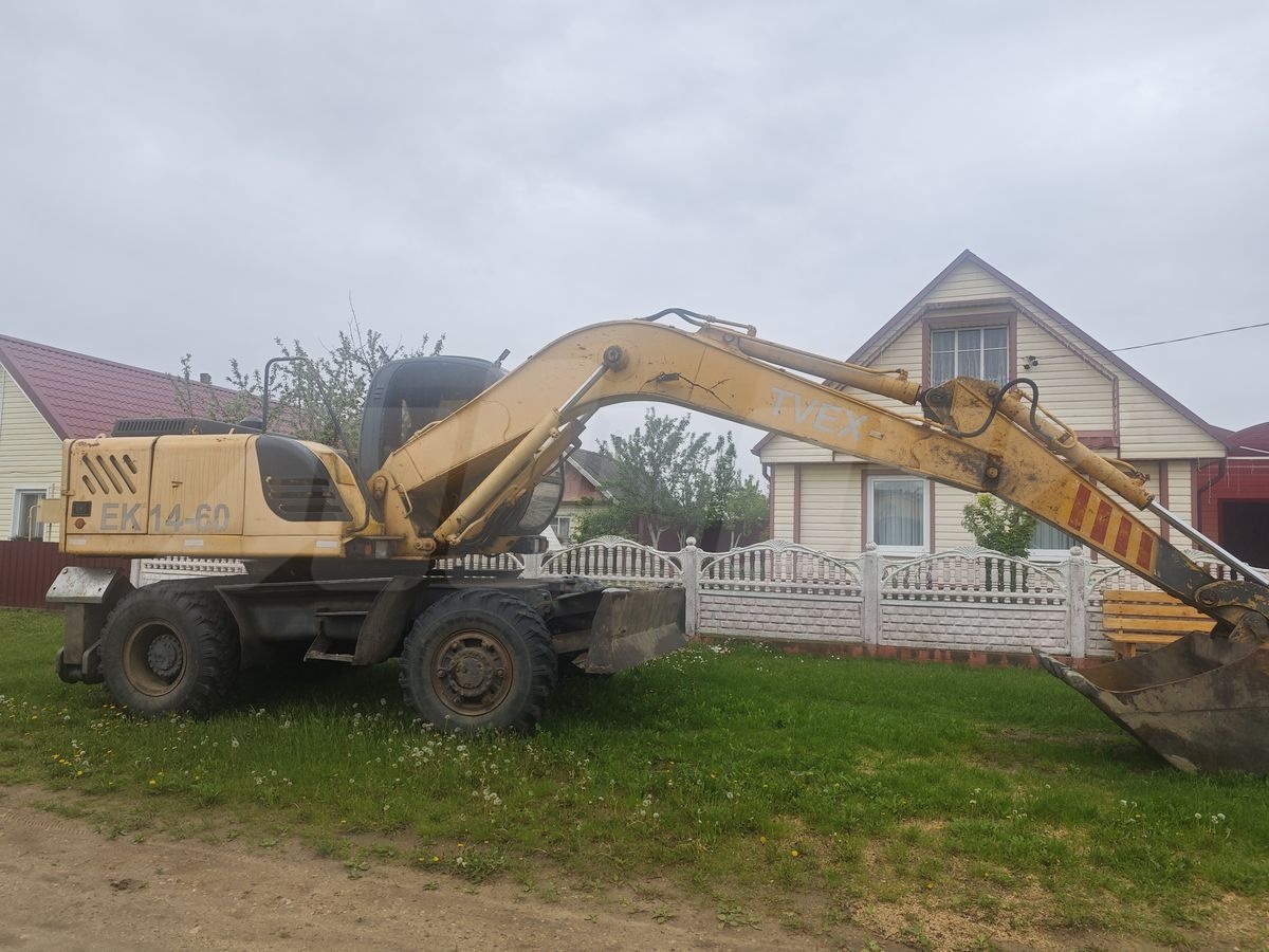 колёсный экскаватор ТВЭКС ЕК-14 2007