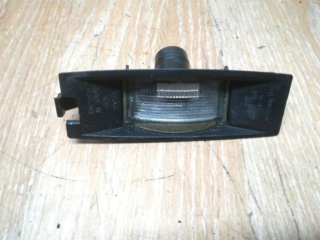Подсветка номера к Ford Fiesta 2001