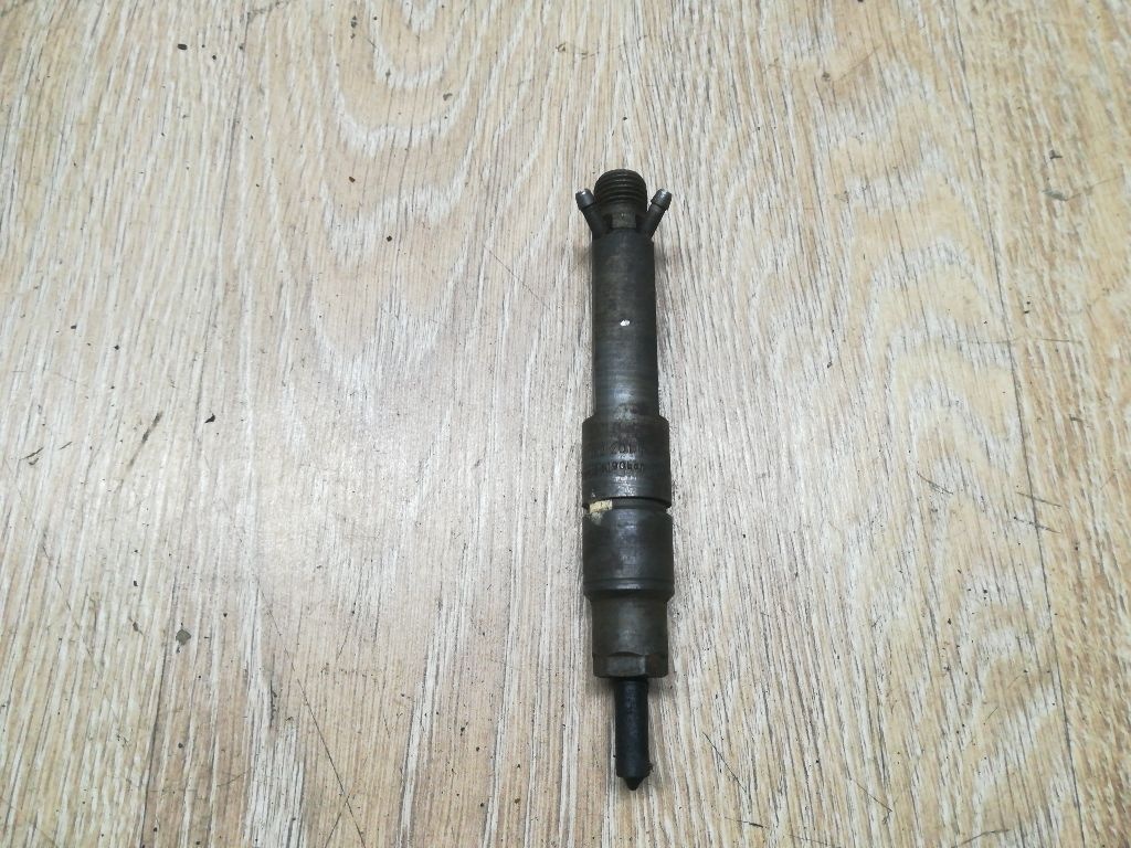 Форсунка к Audi 80 1995