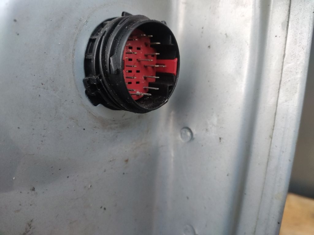 Проводка двери к Fiat Brava 2000