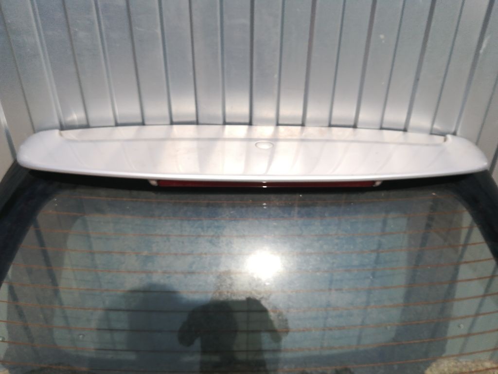 Спойлер к Suzuki Baleno 2001