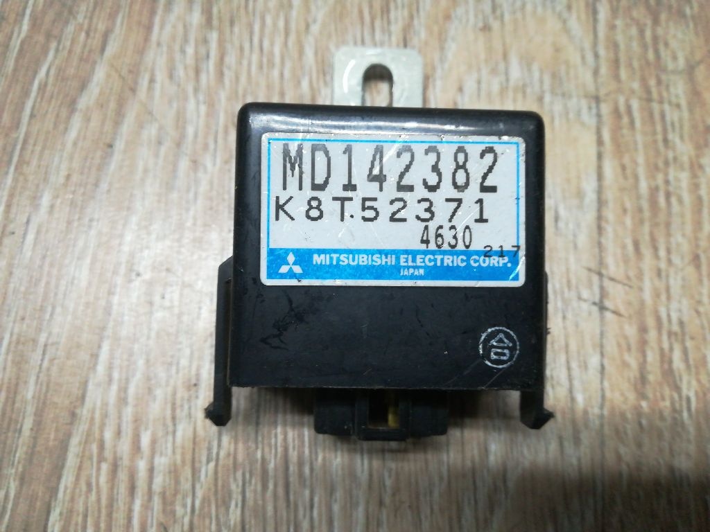 Реле вентилятора к Mitsubishi Pajero 1997