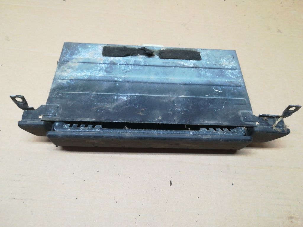 Пепельница к Audi 100 1993