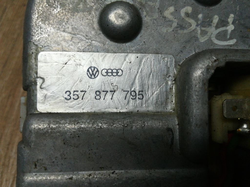 Двигатель электролюка к Volkswagen Passat 1991