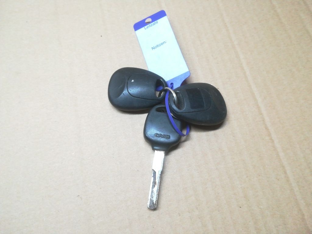 Ключ к Saab 9-5 2001