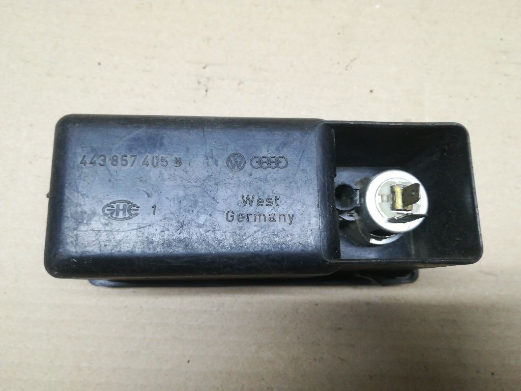 Пепельница к Audi 100 1990