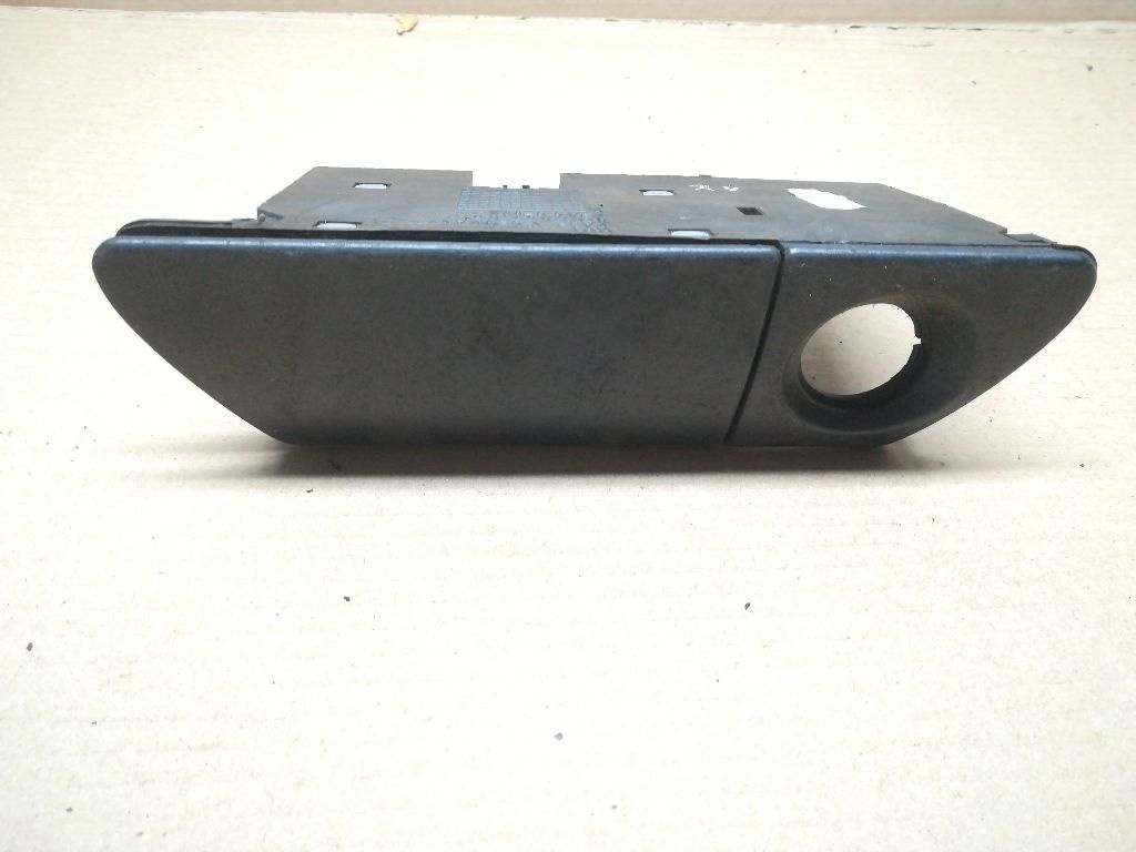 Пепельница к Audi A4 1999