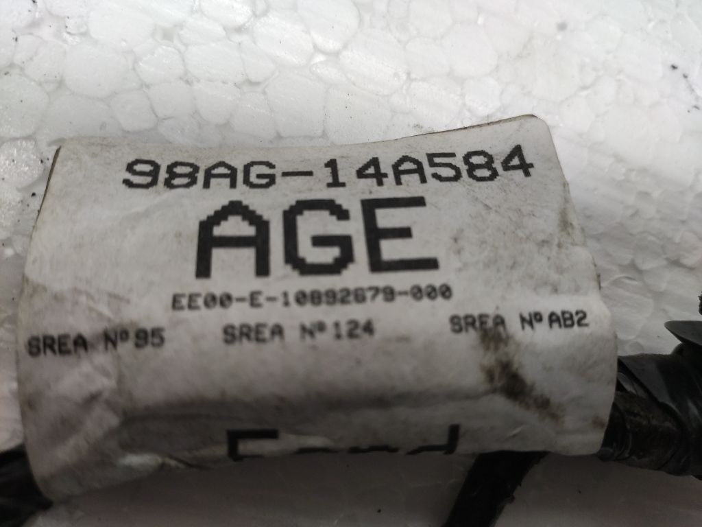 Проводка двери к Ford Focus 2001