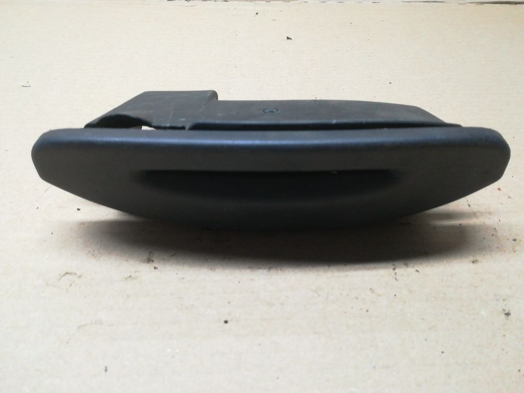 Пепельница к Renault Scenic 1999