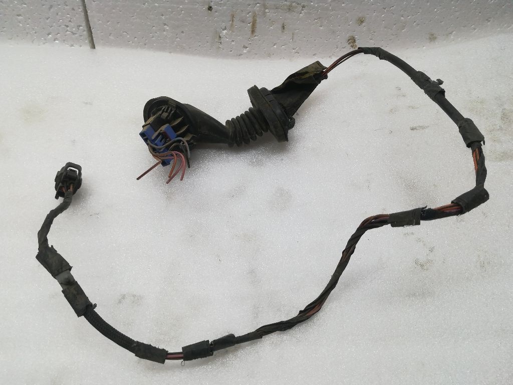 Проводка двери к Chrysler Neon 2003
