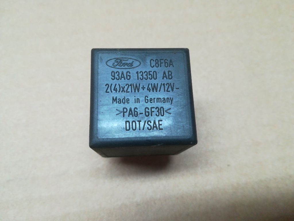Реле поворотов к Ford Mondeo 1995