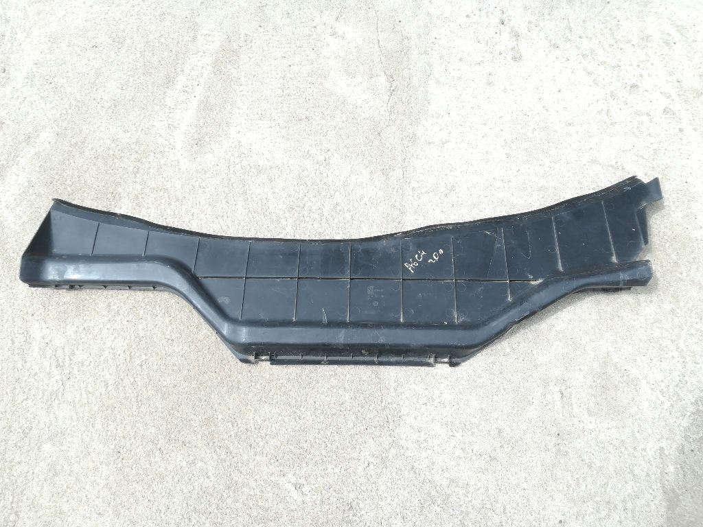 Дождевик к Audi A6 1995