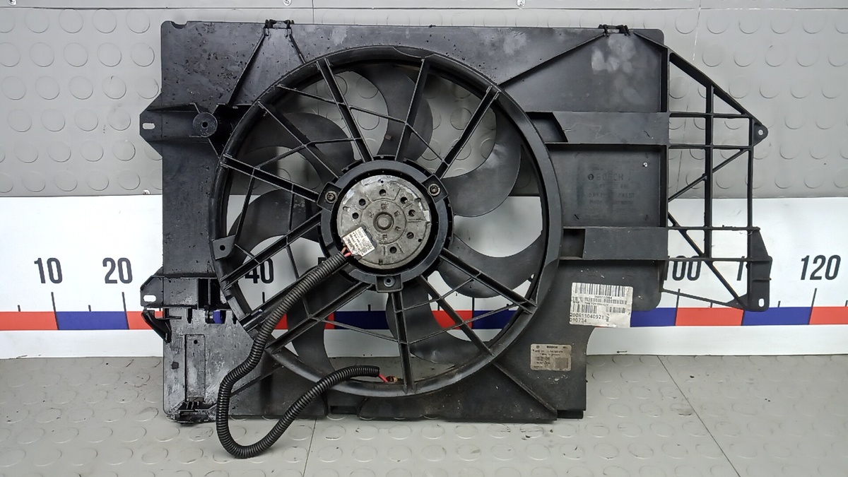 Вентилятор радиатора к Volkswagen Transporter 2005
