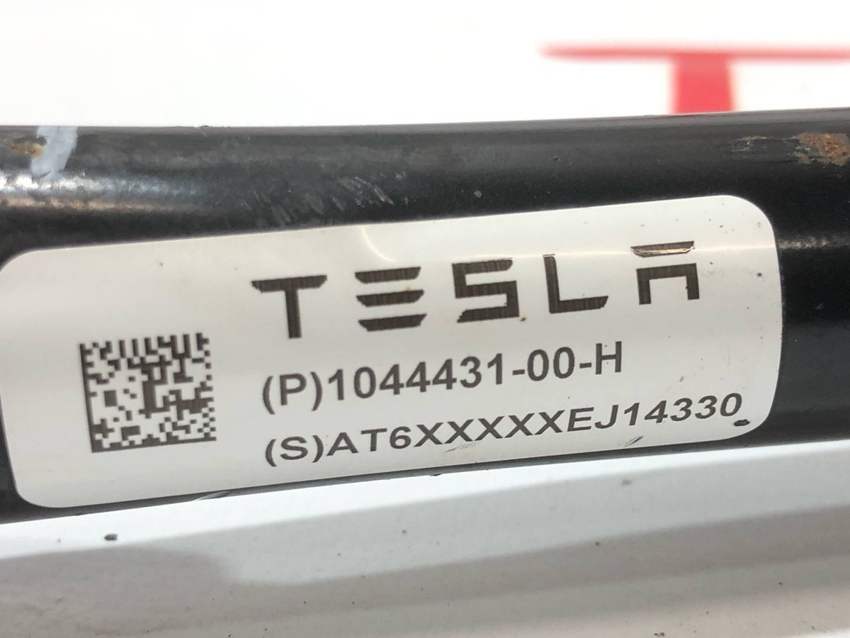 Рычаг задний к Tesla Model 3 2022