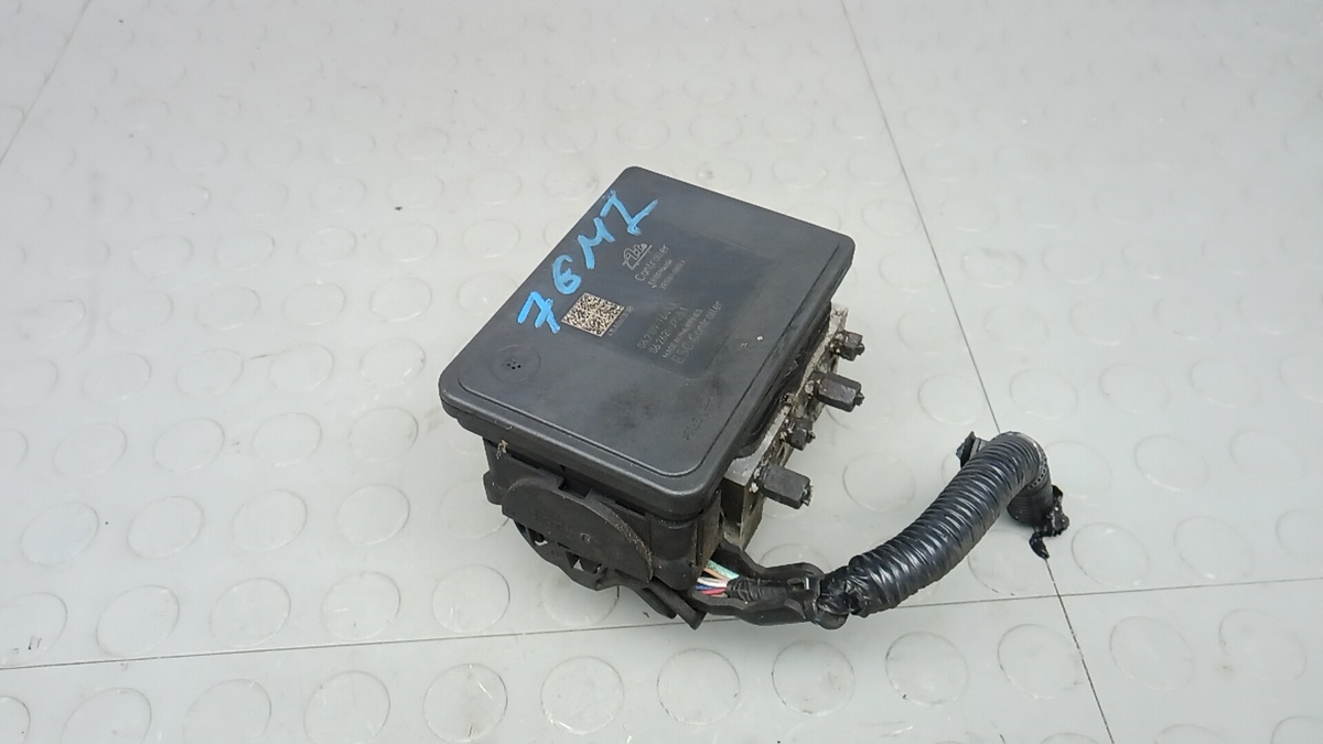 Блок ABS к Mazda 3 2016