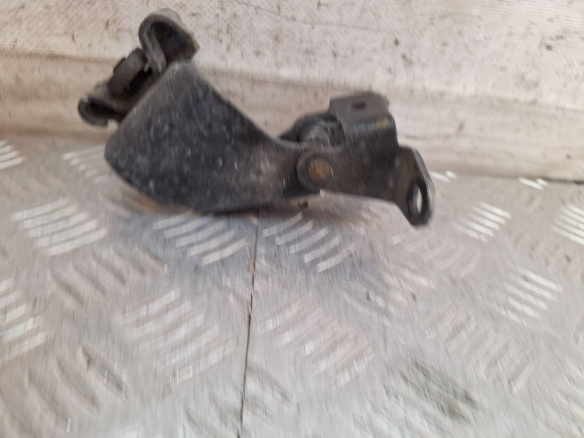 Ролик двери сдвижной к Mazda 5 2008