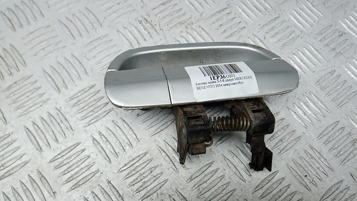 Кнопка  к Mercedes-Benz Vito 2004