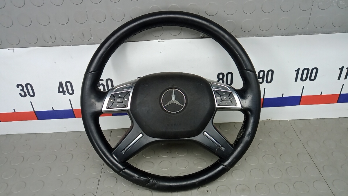 Руль к Mercedes-Benz C-klasse 2011