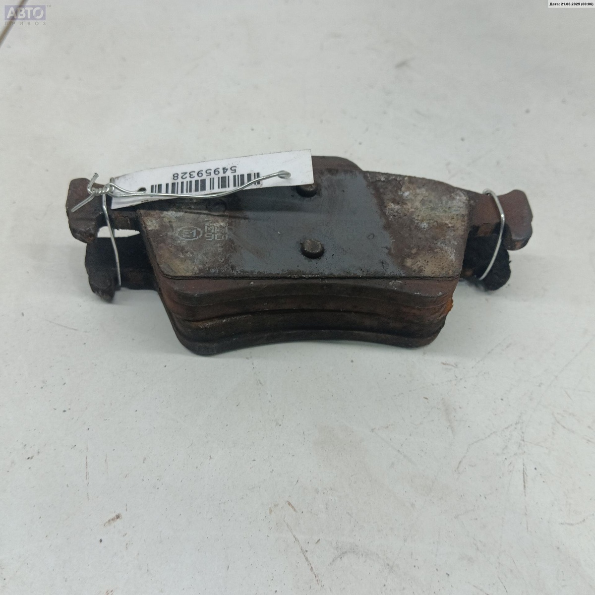 Тормозные колодки к Ford C-MAX 2010